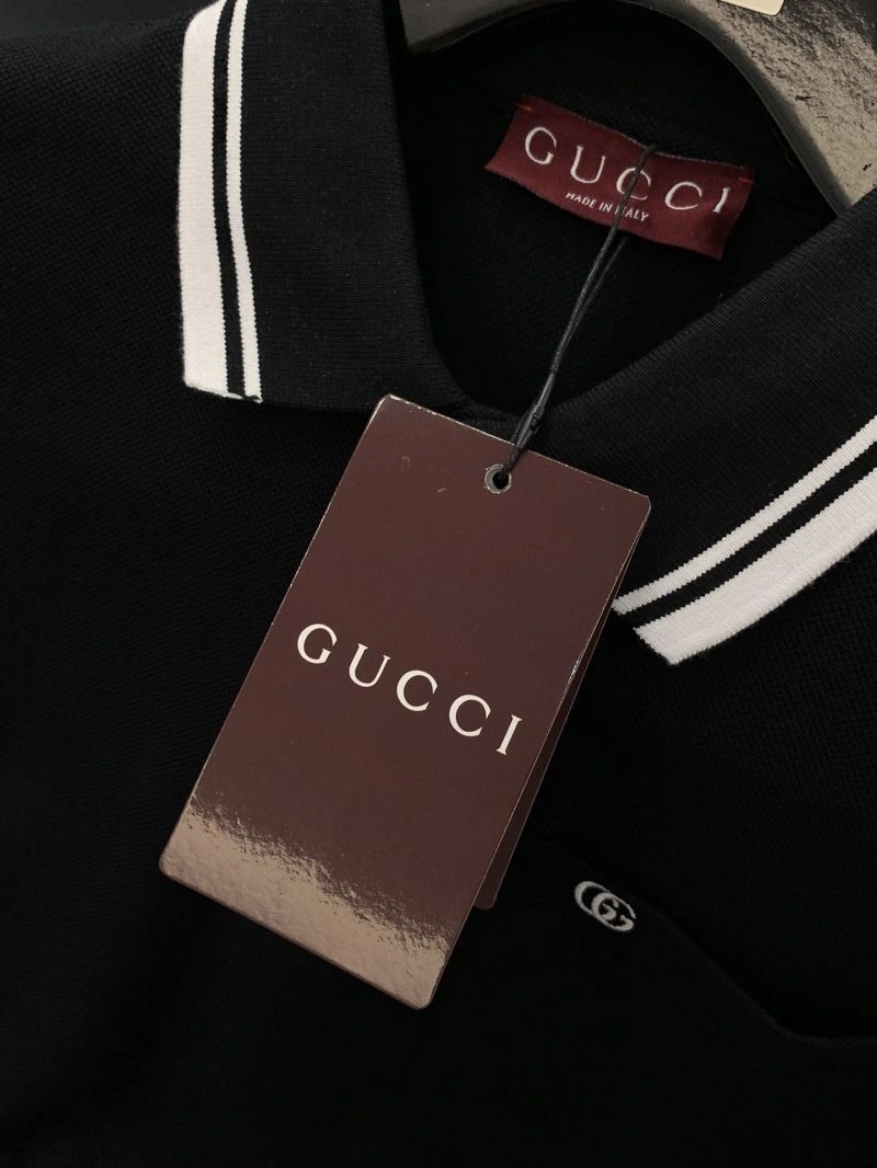 Gucci T-Shirts Minimalist 126156