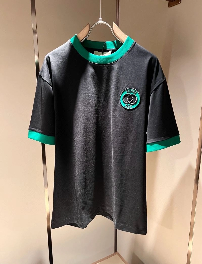 Gucci T-Shirts Youthful 126146