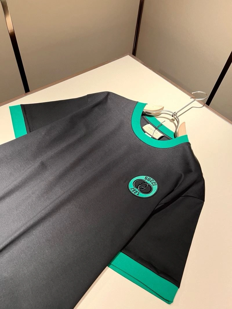 Gucci T-Shirts Youthful 126146