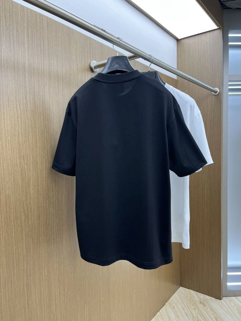 ComfortFit Gucci T-Shirts 126143