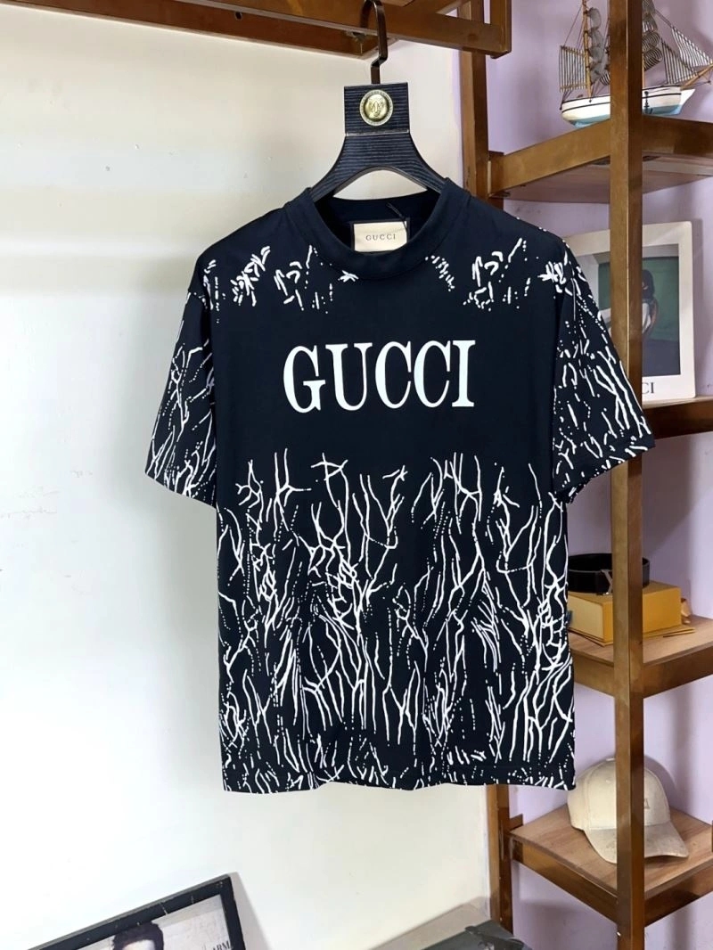 Gucci T-Shirts SoftTouch 126123