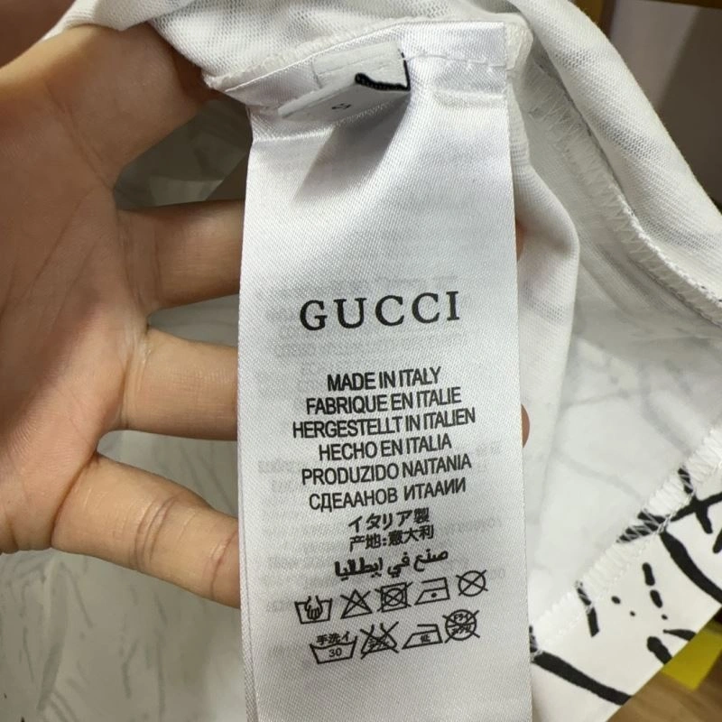 Gucci T-Shirts SoftTouch 126123