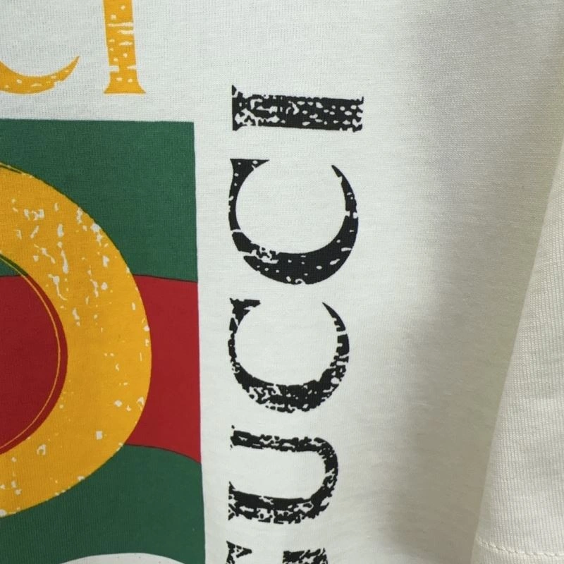 Gucci T-Shirts Versatile 126122