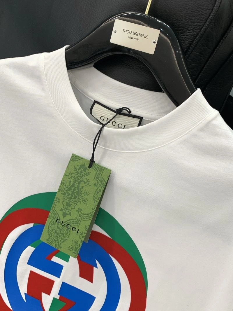 Refined Gucci T-Shirts 126117