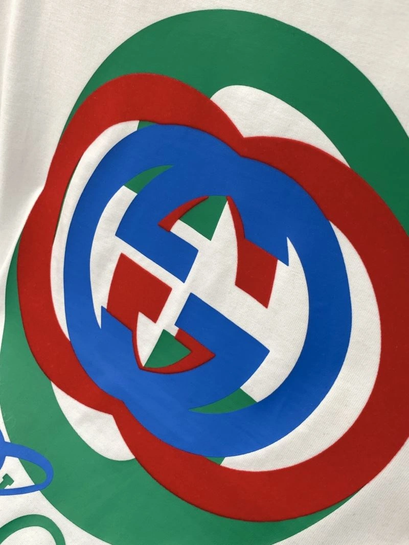 Refined Gucci T-Shirts 126117