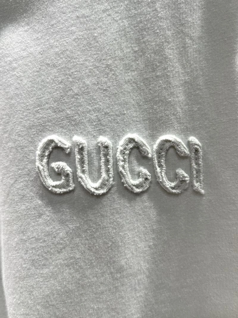 Compact Gucci T-Shirts 126105