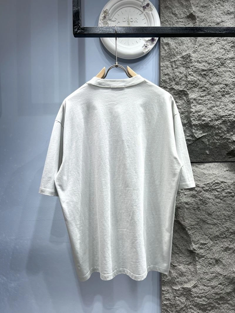 Compact Gucci T-Shirts 126105