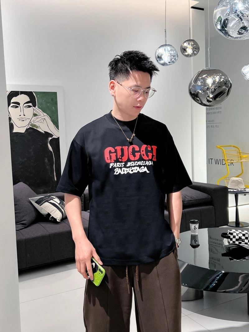Refined Gucci T-Shirts 126116