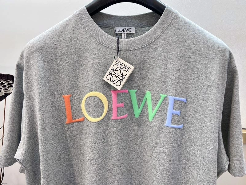 Unisex Gucci T-Shirts 126095