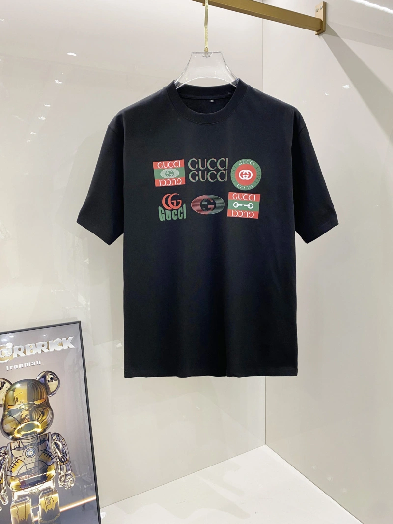 Lightweight Gucci T-Shirts 126100
