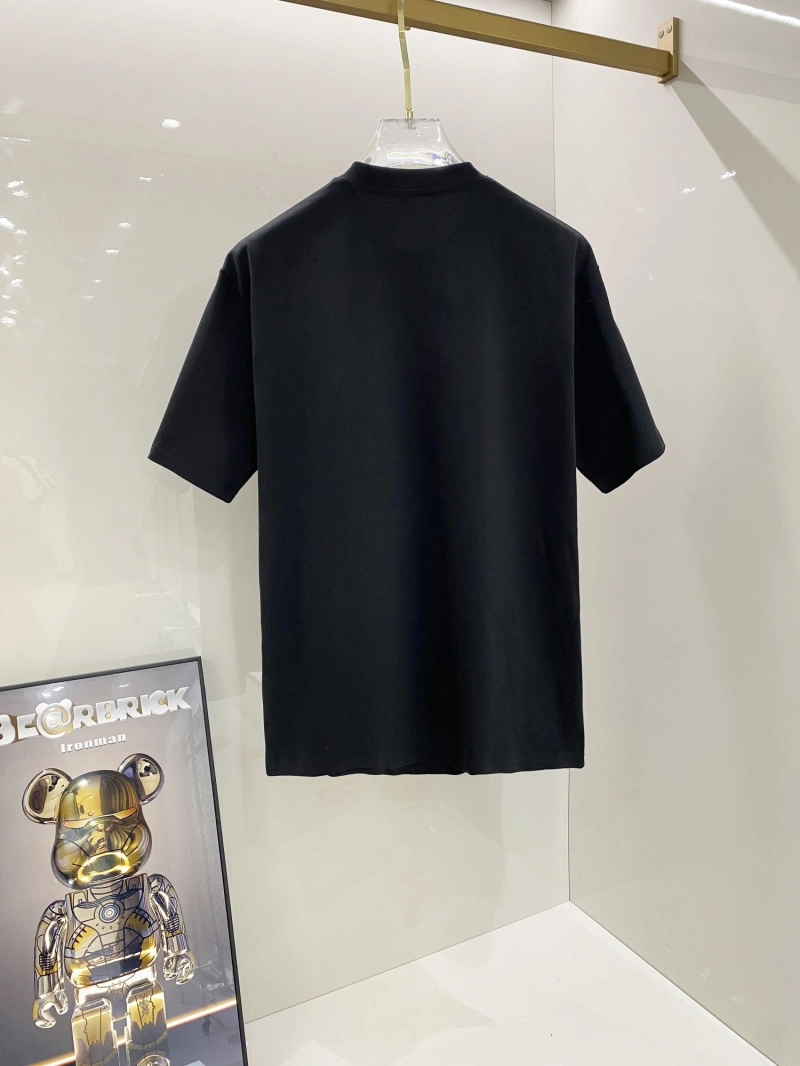 Lightweight Gucci T-Shirts 126100