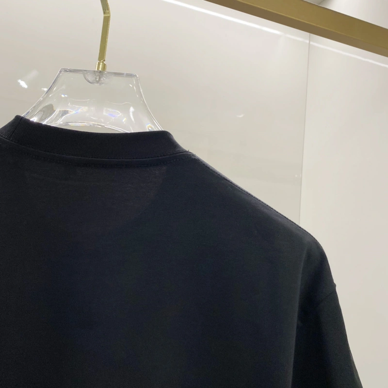 Lightweight Gucci T-Shirts 126100