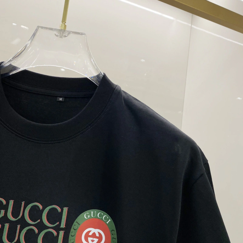 Lightweight Gucci T-Shirts 126100
