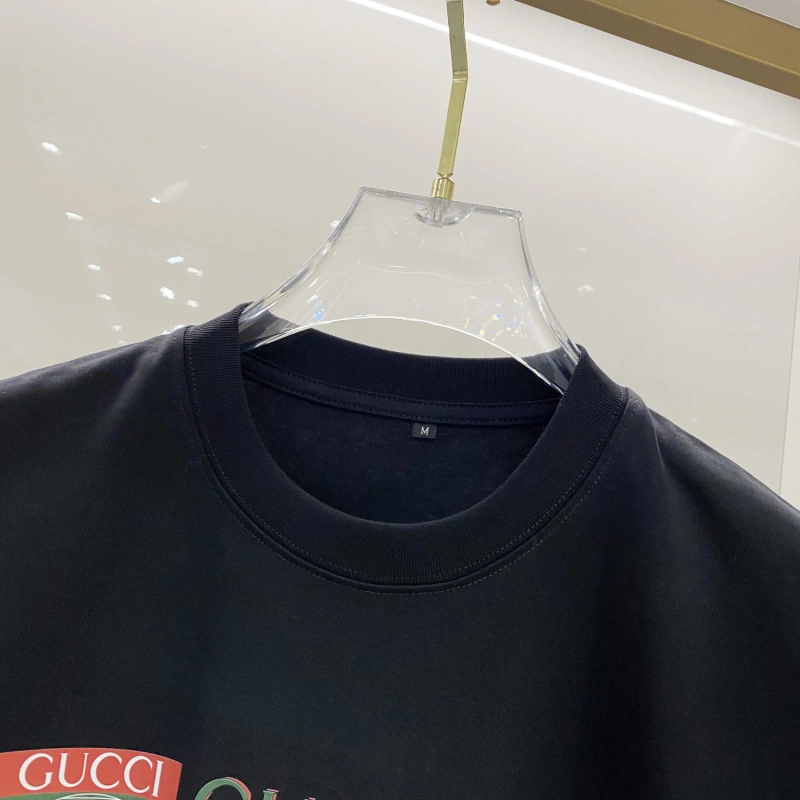 Lightweight Gucci T-Shirts 126100