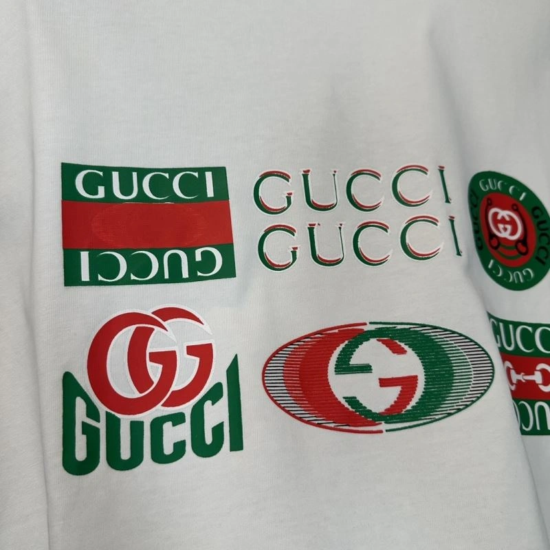 Gucci T-Shirts Durable 126101