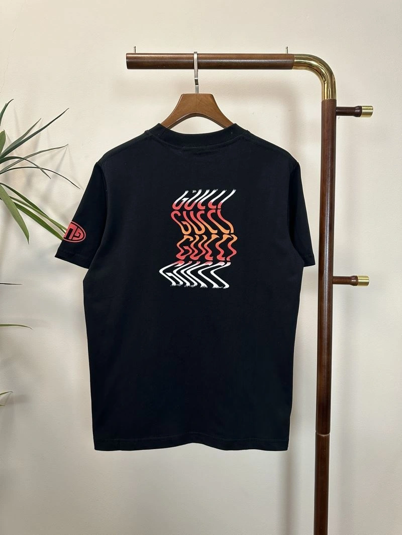 Gucci T-Shirts Durable 126101