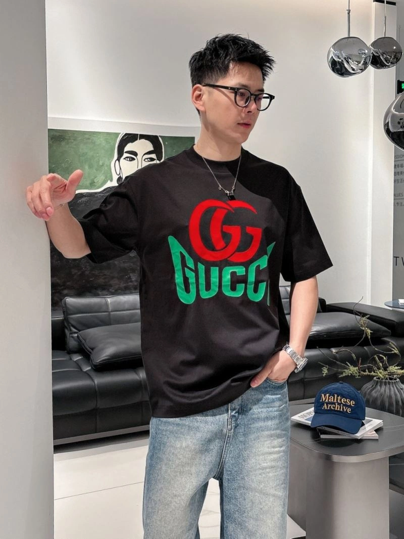 Gucci T-Shirts Premium 126087
