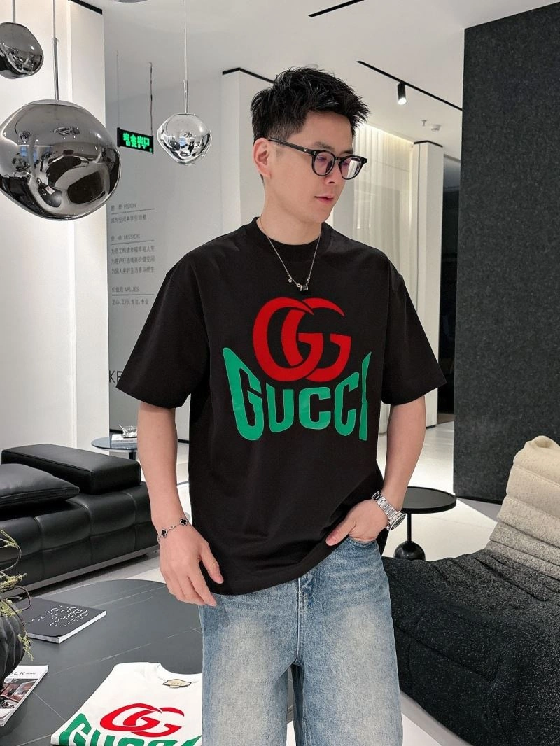 Gucci T-Shirts Premium 126087