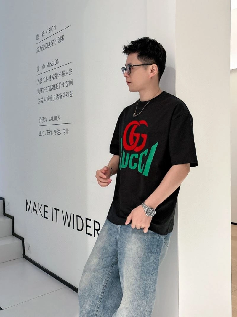 Gucci T-Shirts Premium 126087