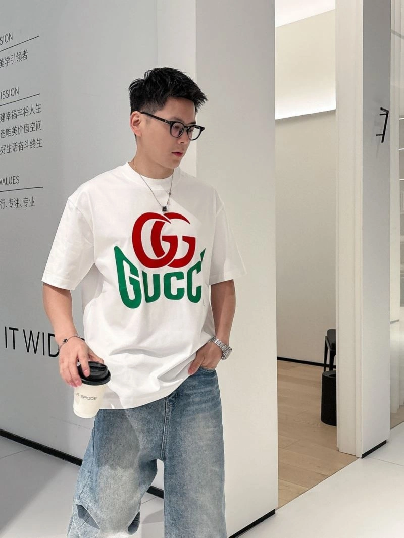 Gucci T-Shirts QuickDry 126114