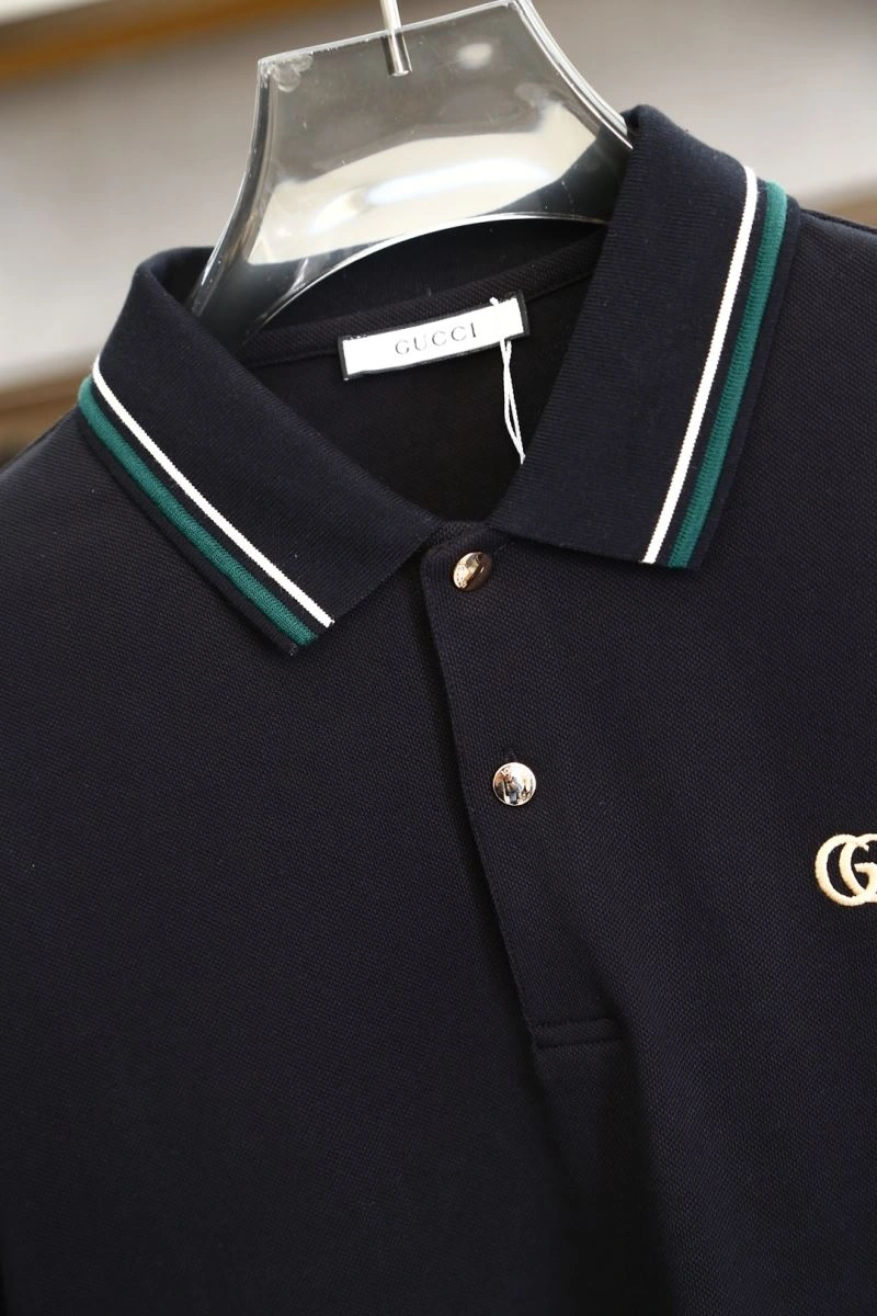 Elegant Gucci T-Shirts 126081
