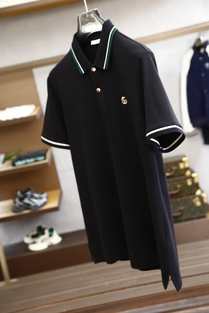Elegant Gucci T-Shirts 126081