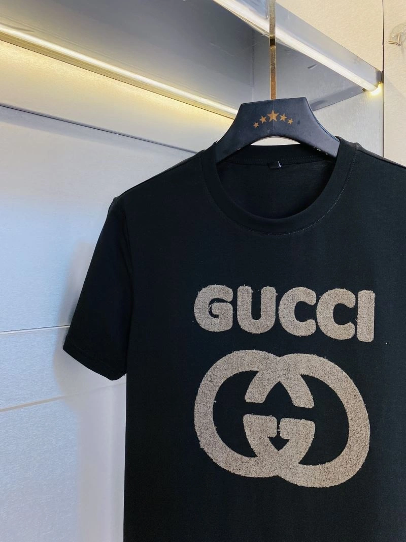 Gucci T-Shirts Classic 126078