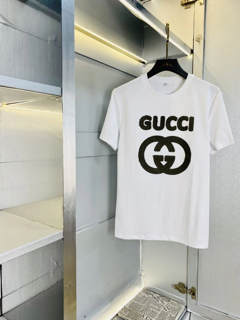Gucci T-Shirts Classic 126078