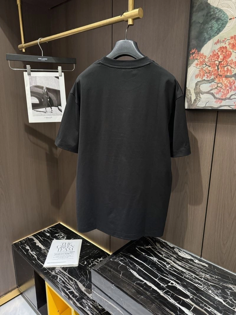 Compact Gucci T-Shirts 126065