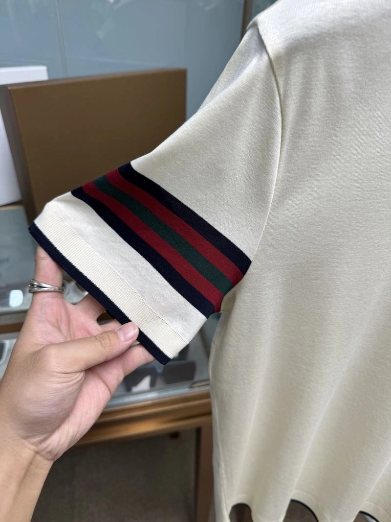 Gucci T-Shirts Practical 126062
