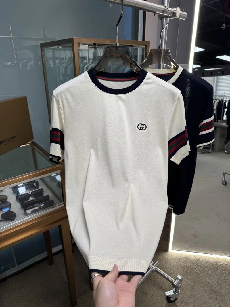 Gucci T-Shirts Practical 126062
