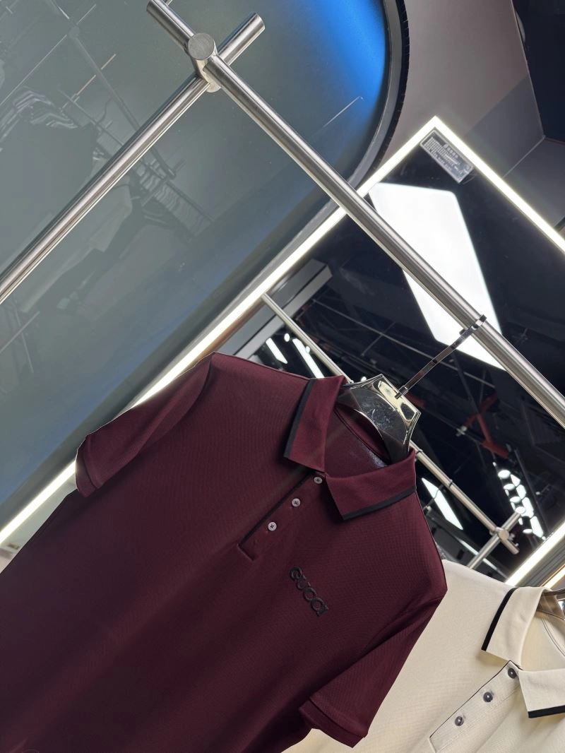Gucci T-Shirts Refined 126075