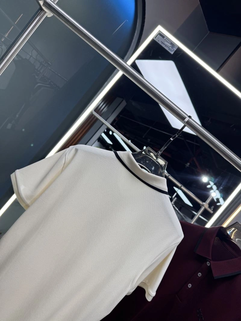 ModernLook Gucci T-Shirts 126066