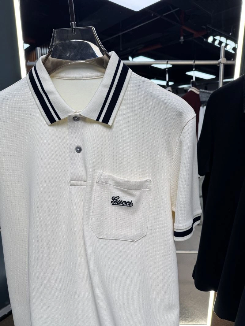 Sleek Gucci T-Shirts 126058