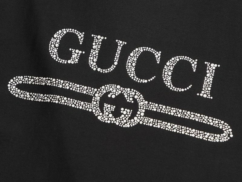 Gucci T-Shirts Trendsetting 126041