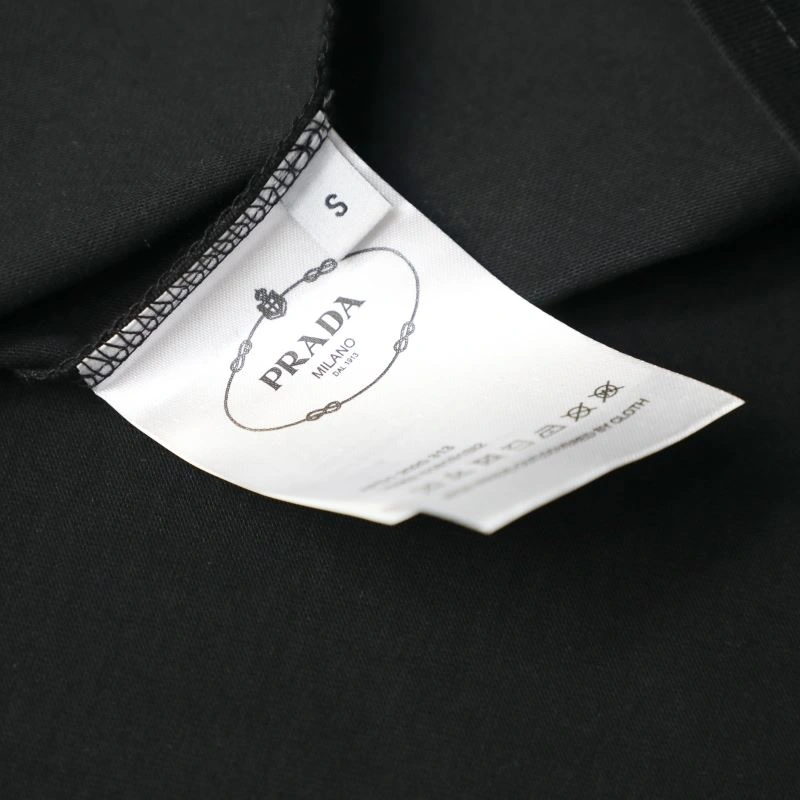 Gucci T-Shirts Unisex 126036