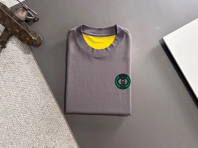 Casual Gucci T-Shirts 126030