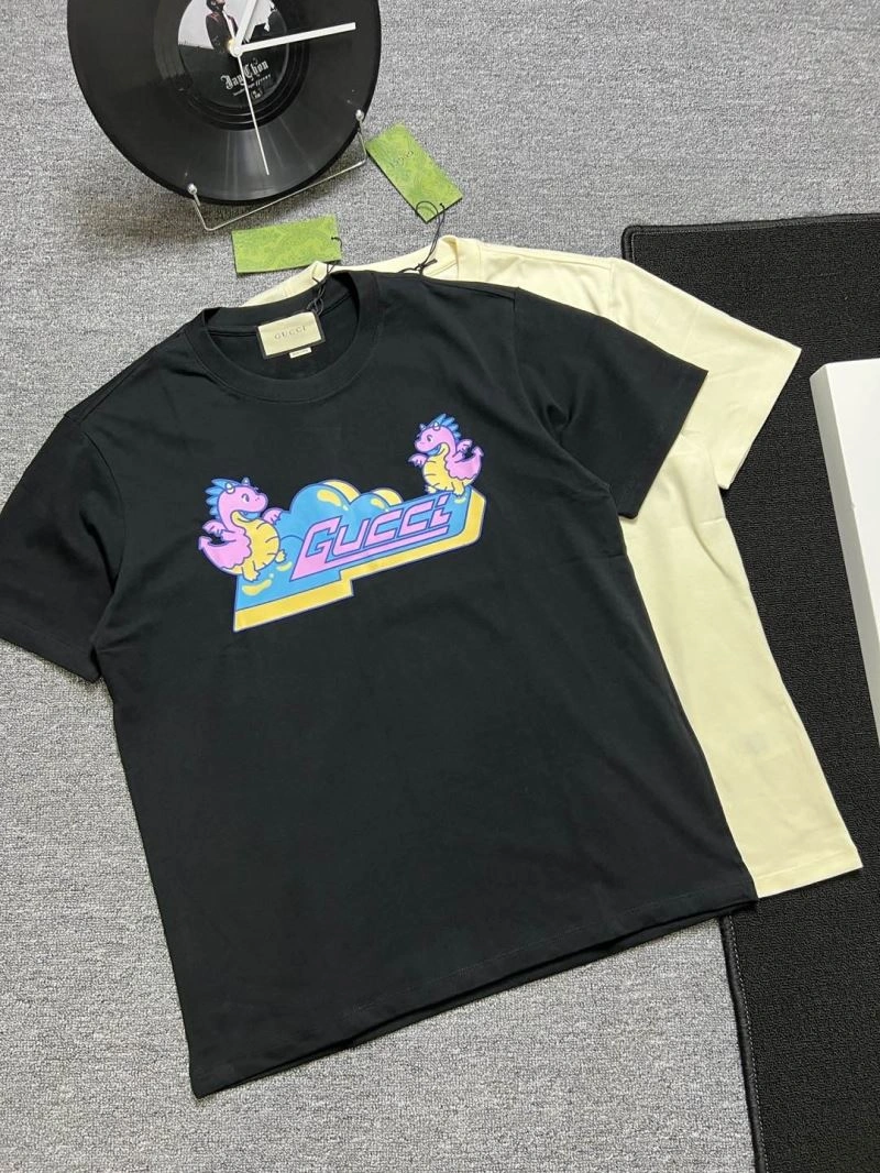 WaterResistant Gucci T-Shirts 126032