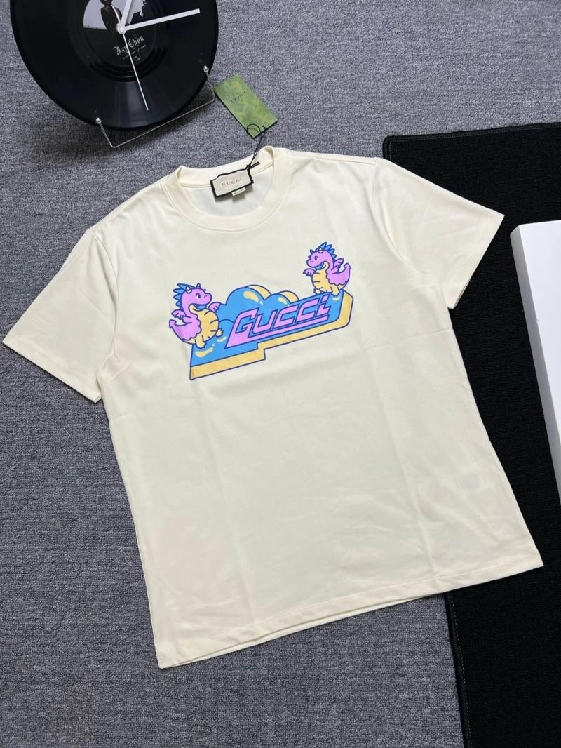 WaterResistant Gucci T-Shirts 126032