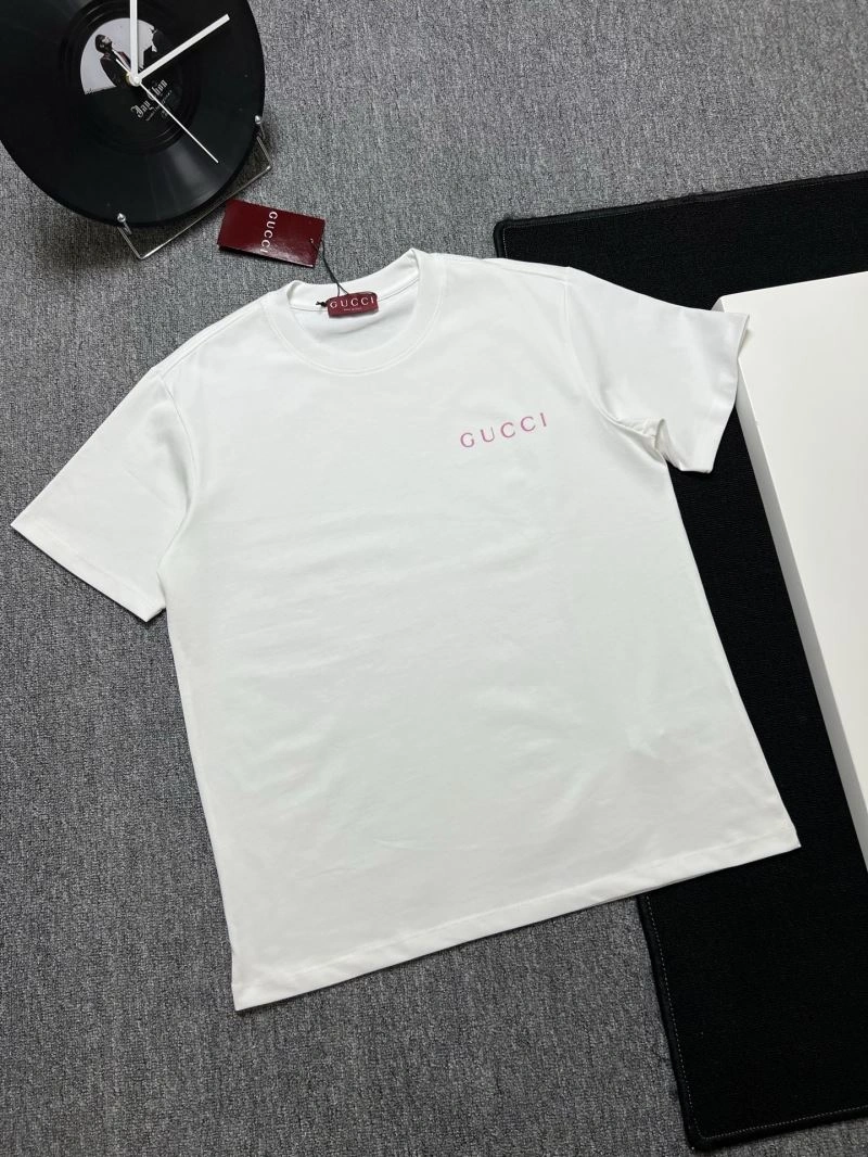 Gucci T-Shirts Trendy 126006