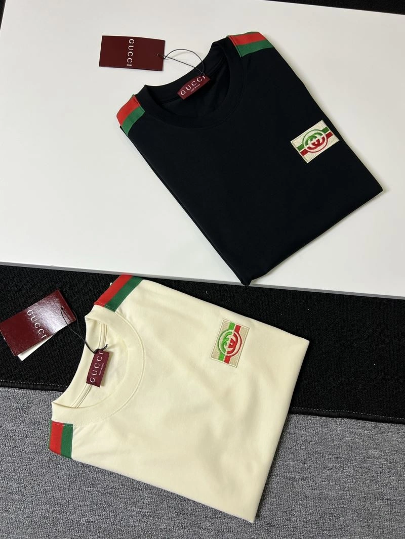 Gucci T-Shirts Bold 126025