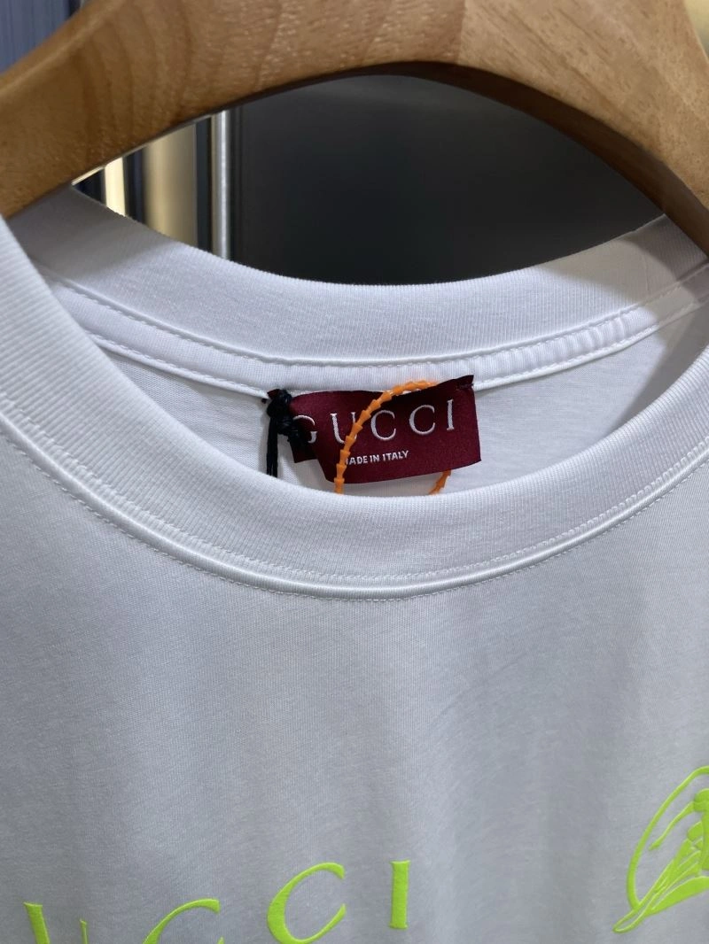 Gucci T-Shirts SmoothTexture 126027