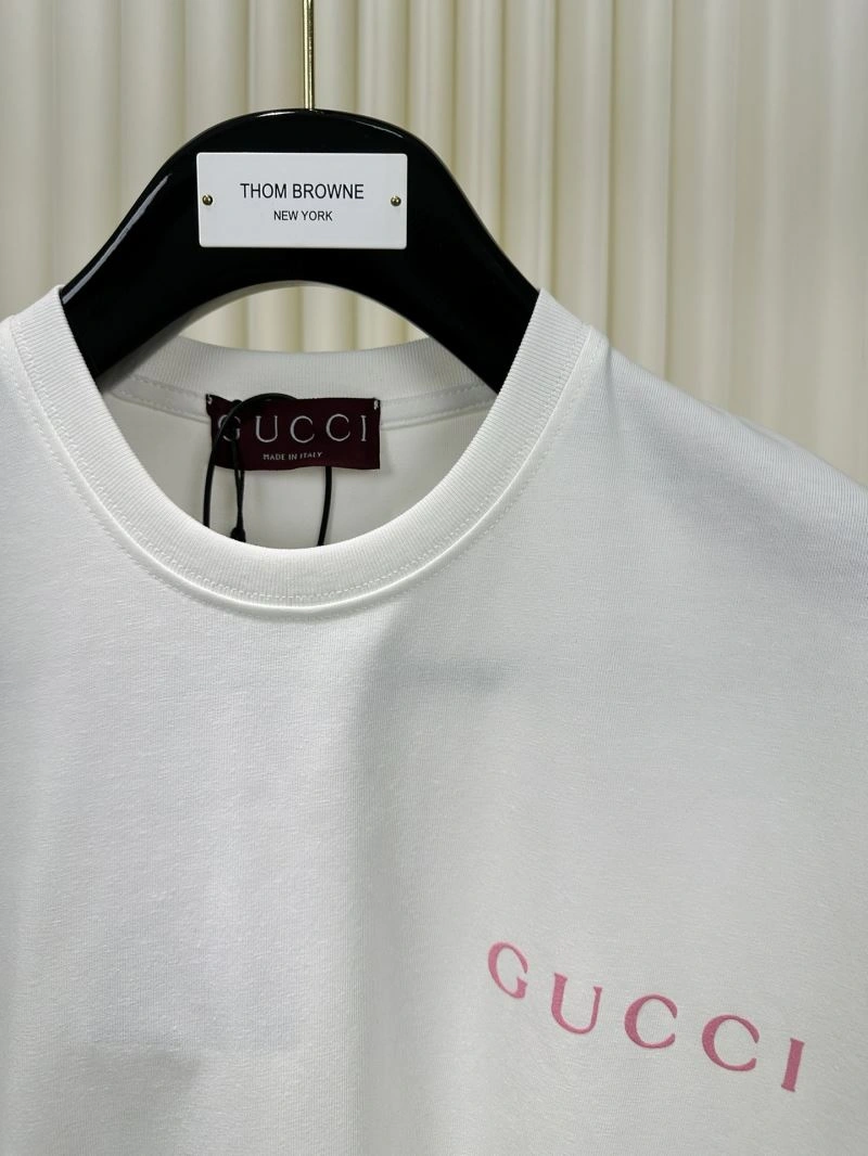 Packable Gucci T-Shirts 126005