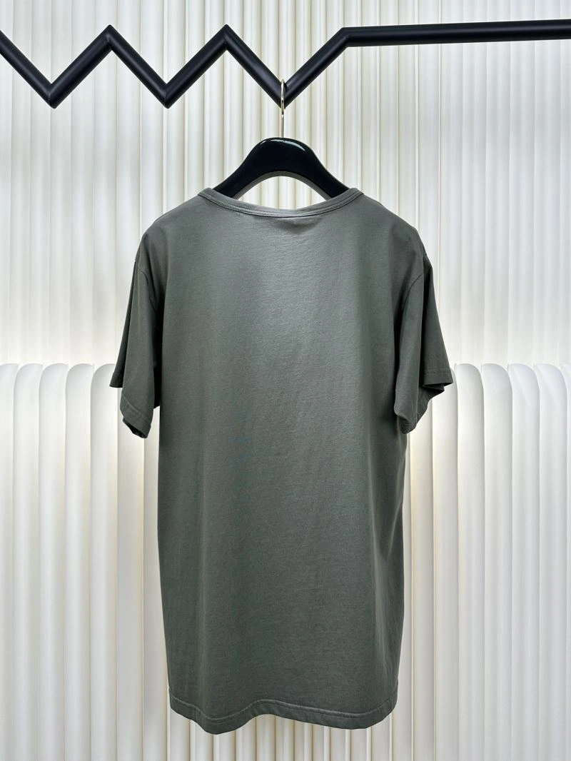Bold Gucci T-Shirts 125801