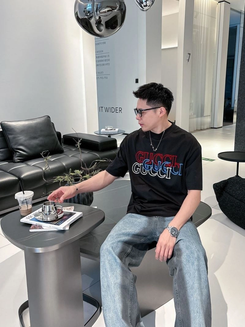 Casual Gucci T-Shirts 125770