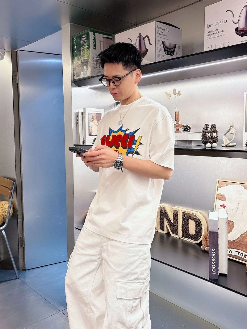 Sophisticated Gucci T-Shirts 125745