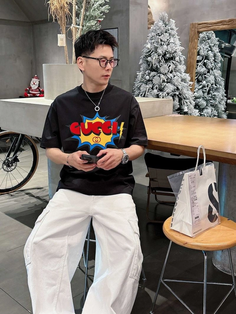 Gucci T-Shirts TimelessDesign 125775
