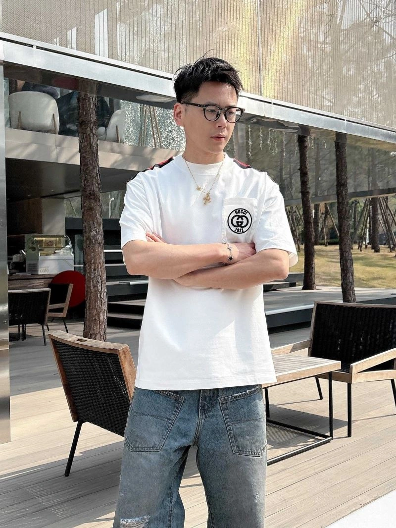Gucci T-Shirts Elegant 125767
