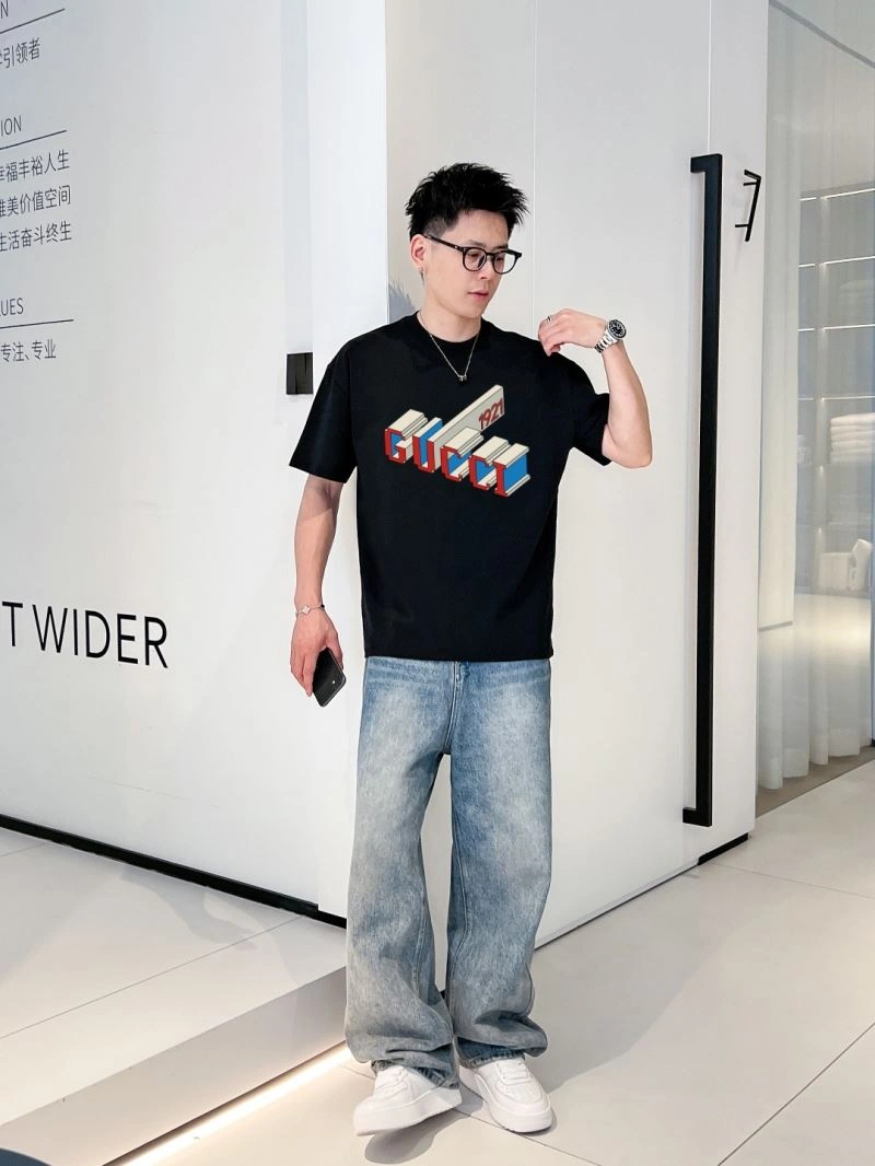 Gucci T-Shirts FashionForward 125744