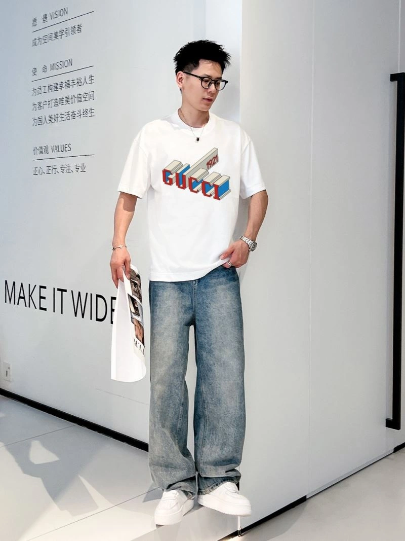 Gucci T-Shirts FashionForward 125744